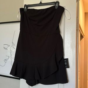 NWT Lulus wrap skort romper